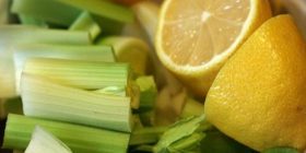 Doni të humbisni kile, merrni pak presh e limon