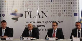 Isa Mustafa vazhdon rrugën e Hashim Thaçit: flet për “strategji” të cilat kurrë nuk realizohen!