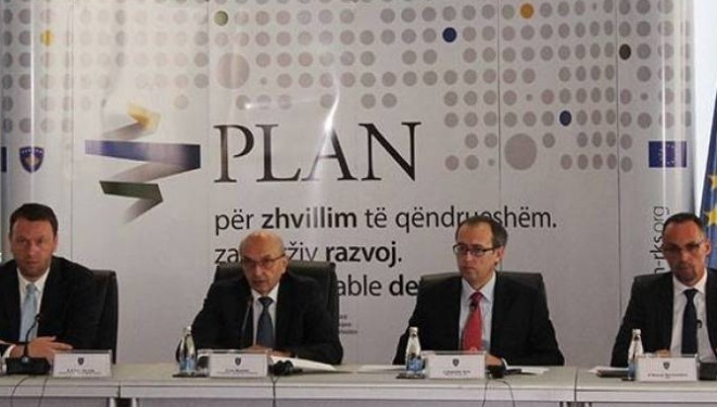 Isa Mustafa vazhdon rrugën e Hashim Thaçit: flet për “strategji” të cilat kurrë nuk realizohen!