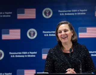 Zyrtare: Victoria Nuland viziton Kosovën, Specialja në agjendë