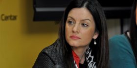 Deputetja nga Serbia: Duhet të shtrohet dora e pajtimit