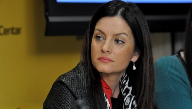 Deputetja nga Serbia: Duhet të shtrohet dora e pajtimit