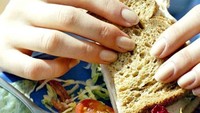 Si të hani panine në drekë pa u shëndoshur