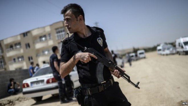 Turqi: Arrestohen dhjetëra anëtarë të dyshuar të IS-it