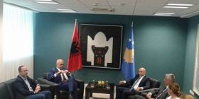 Të gjitha dilemat e vizitës së befasishme të Edi Ramës në Kosovë (VIDEO)