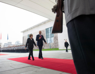 Merkel: BE s’i përjashton myslimanët