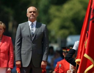Merkel: Kurrkush s’asht lider i Ballkanit
