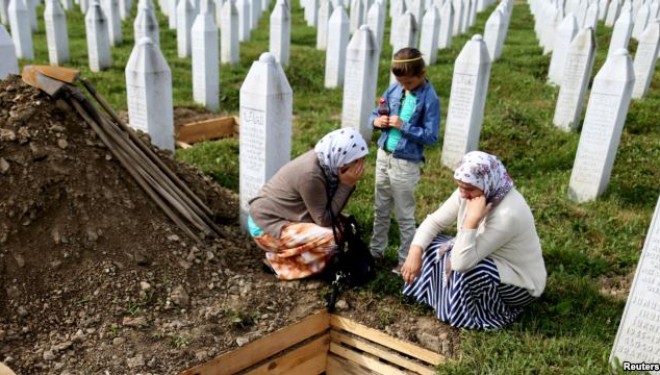 Serbia anulon të gjitha aktivitetet për Srebrenicën