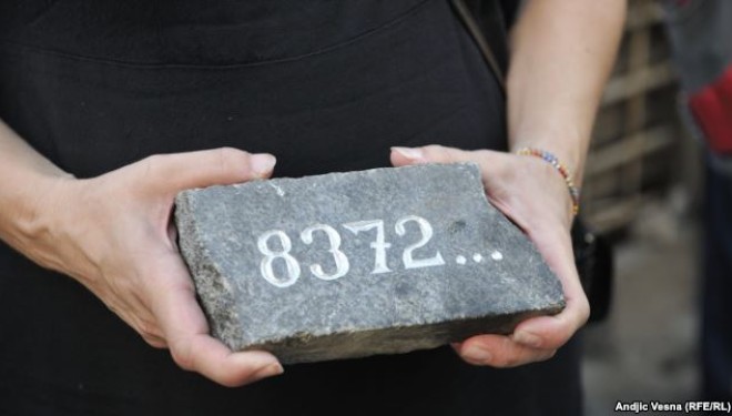 Kuvendi i Kosovës përkujton masakrën e Srebrenicës