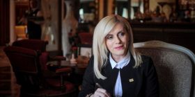 Deputetja Izmaku: U skuqa nga paraqitja e Presidentes në televizionin gjerman