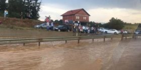 Magjistralja Prishtinë-Pejë është e lirë për qarkullim