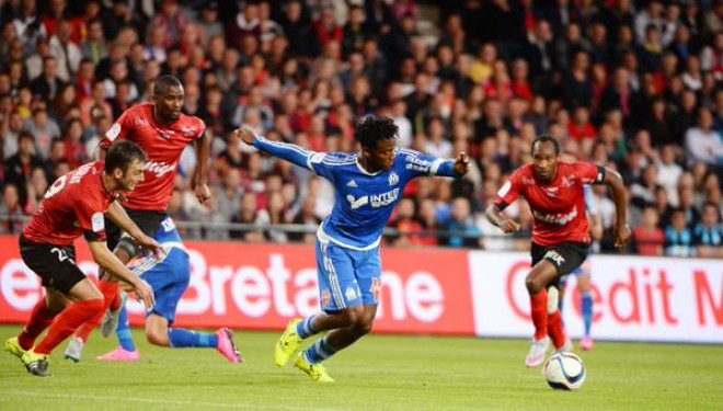 Guingamp leksion Marseilles, e mposht 2-0