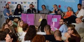 Ristiq: Shumica e medieve në Serbi kontrollohen nga shteti
