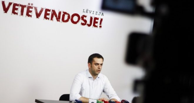 Driton Çaushi i kundërpërgjigjet ashpër Ilir Dedës!