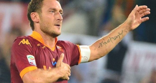 Totti kërkon të thyejë rekordin e Maldinit, gati rinovimi