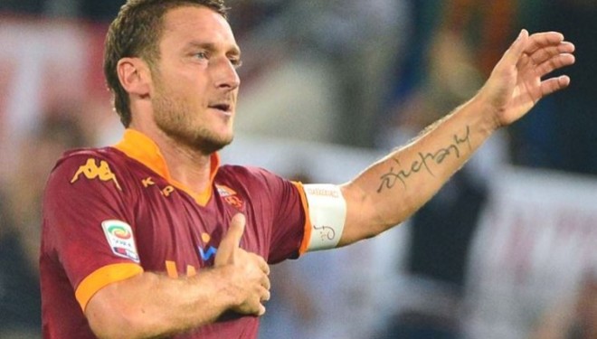 Totti dhe Cassano ofertë për të luajtur në filma porno!