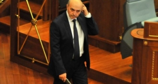 Mustafa: Askush nuk ka të drejtë ta uzurpojë Kuvendin