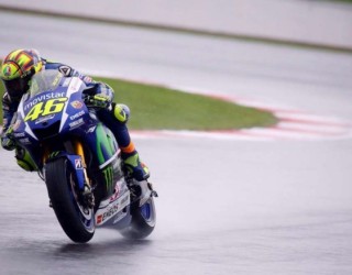 MotoGP, kryevepër e Valentino Rossi-t në Silverstone