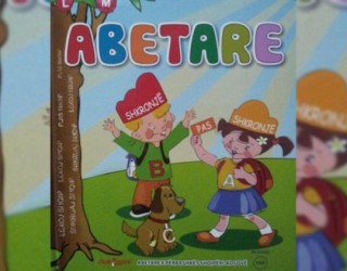Shkollat shqipe në Mal të Zi përdorin abetaren kombëtare