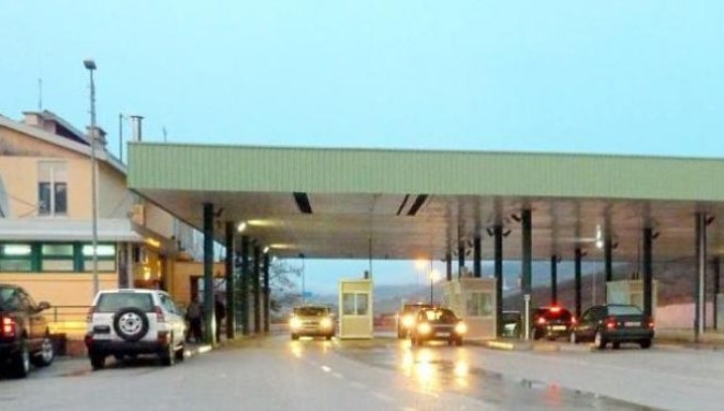 Shqipëria dënon transportuesit kosovarë