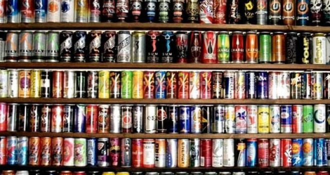 Në Kosovë po shiten edhe “Pije Energjetike” (Foto)