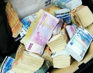 Shqiptari kapet me 125 mijë euro të padeklaruara