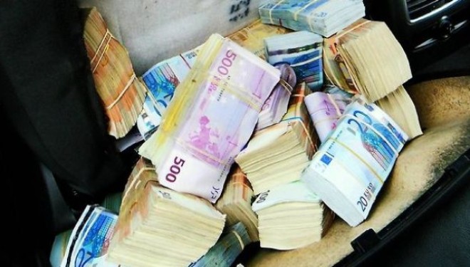 Shqiptari kapet me 125 mijë euro të padeklaruara