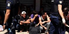 BE’ja s’e ka në plan ngritjen e kampeve të refugjatëve në Serbi