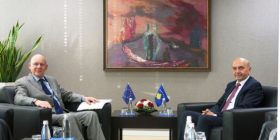 EULEX’it i mbesin edhe 10 muaj në Kosovë, Meucci dhe Mustafa bisedojnë për fundin e misionit