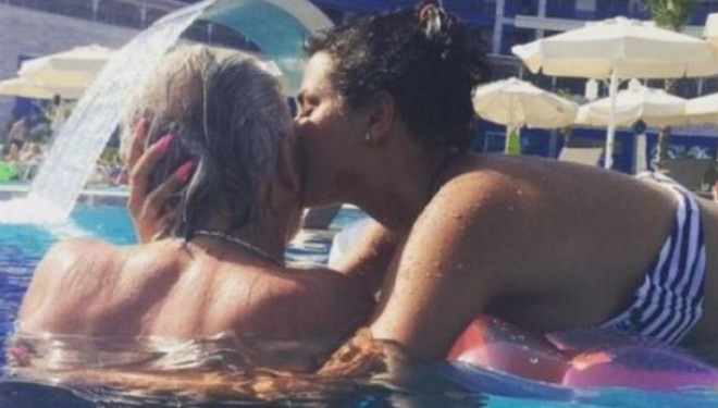 Kënd po e puth Morena!? (Foto)