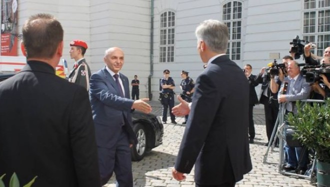 Mustafa në Samitin e Vjenës prezanton “progresin” dhe asnjë projekt (FOTO)