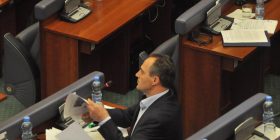 Hasani: Sivjet do të ketë zgjedhje
