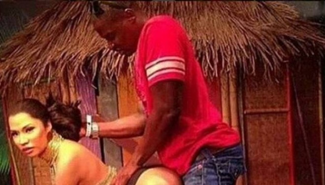 Vizitorët bënin ‘seks’ me Nicki Minaj në publik +18 (Foto)
