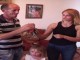 Pajtohet me bashkëshorten, ajo nuk do përdorë më telefon (Video)