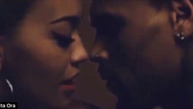 Tani mund të shihni të gjitha videot e Ritës në Youtube (Video)