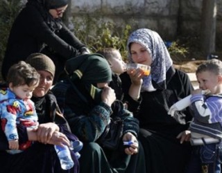 13 shtatzëna nga Siria kërkojnë ndihmë mjekësore