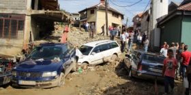 Qeveria premton kompensim për dëmet nga vërshimet, banorët pesimistë