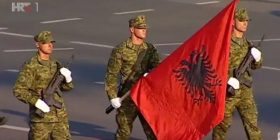 Kroatët festojnë Ditën e Pavarësisë – Aty valon edhe Flamuri kuq e zi (Foto)