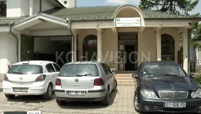 ​Rrënohet xhamia në Fushë Kosovë, BIK’u kërkon që të bëhet edhe biznes përkrah xhamisë së re (Video)