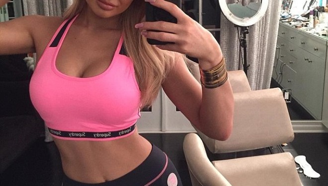 Kylie Jenner provokon sapo del nga palestra