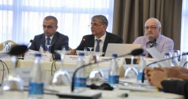 Për gjashtë muaj sekuestrohen 16 milionë euro pasuri