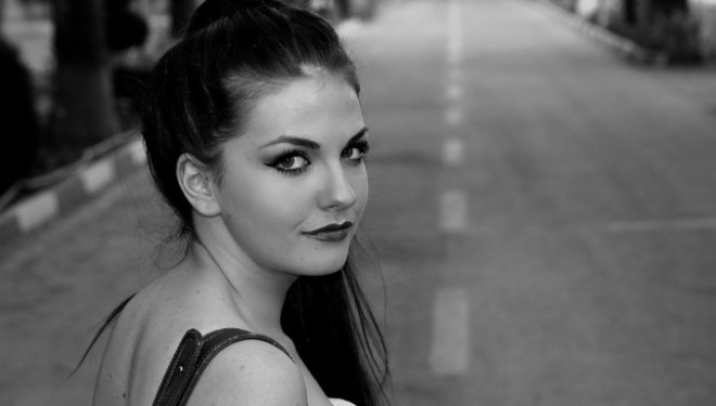 Beatrixi prezanton të dashurin e ri, tani nuk thotë dot jam e virgjër (Foto)