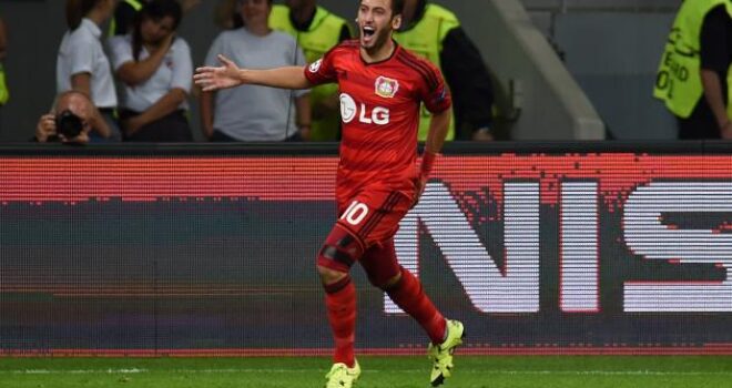 B. Leverkusen refuzoi largimin e Calhanoglu