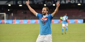 Juventus mundet në Napoli, Roma “shuplakë” krizës