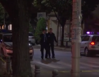 Pamje nga selia e Vetëvendosjes pas sulmit me thika (VIDEO)