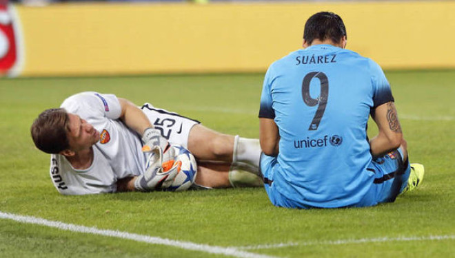 Dëmtohet Szczesny, do të mungojë për 4-6 javë