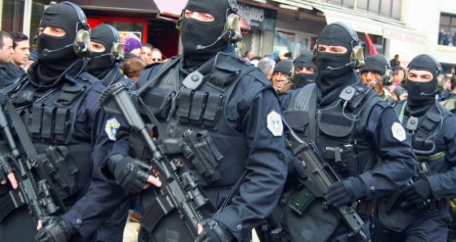 Njësitë Speciale të Policisë së Kosovës gati për ndërhyrje (Foto)
