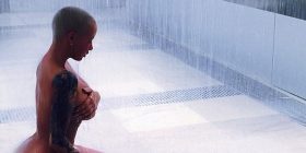 Asgjë për të fshehur! Amber Rose shfaq “arsenalin” (Foto)