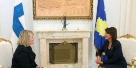 Ambasadorja e Finlandës i premton Jahjagës bashkëpunim të thellë mes dy vendeve