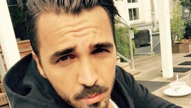 Blerim Destani mbështillet me flamurin kuq e zi (Foto)